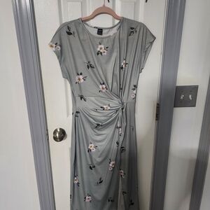Floral Knot-Front Dress
